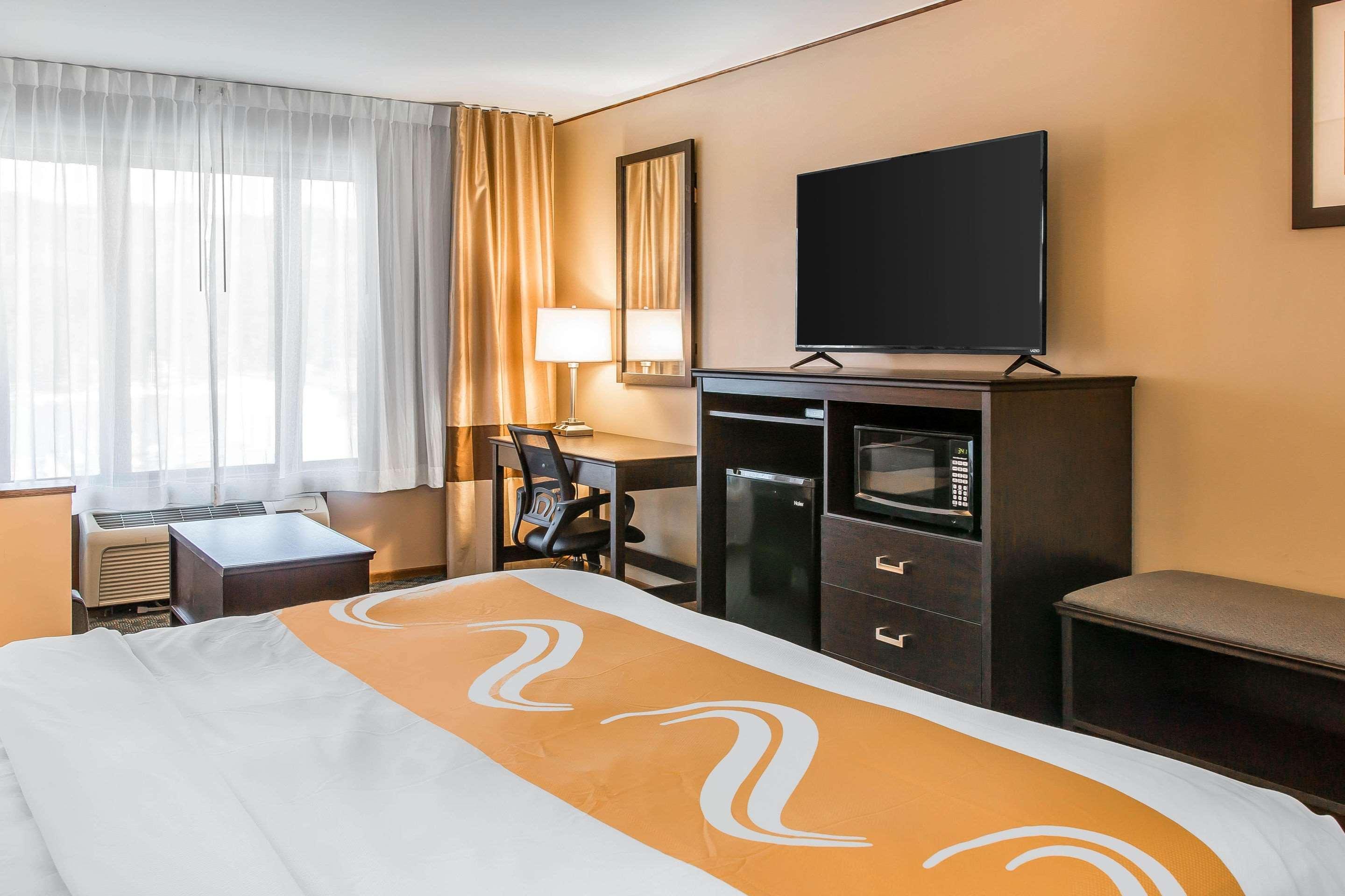 Quality Inn & Suites Houghton Zewnętrze zdjęcie