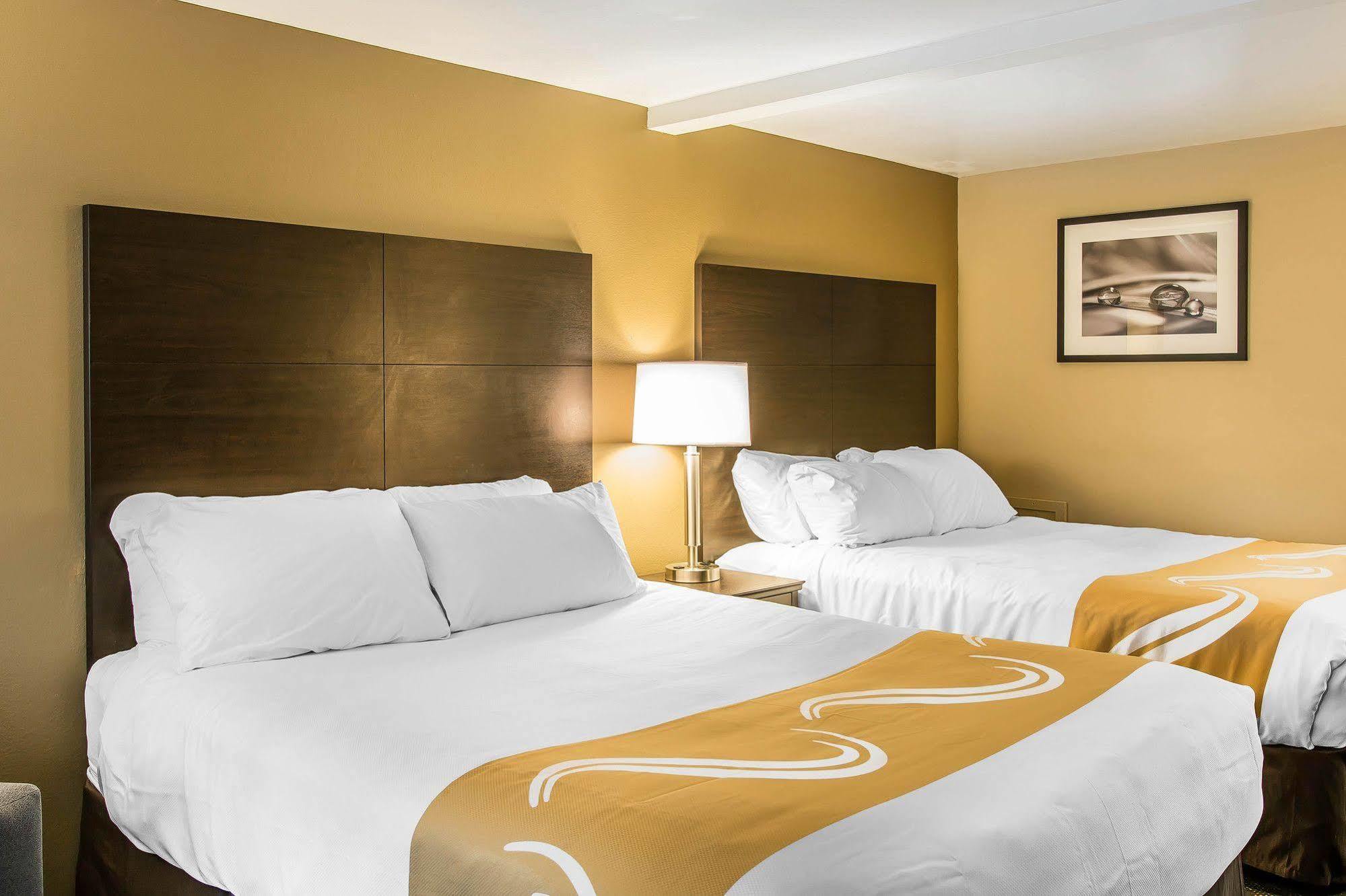 Quality Inn & Suites Houghton Zewnętrze zdjęcie